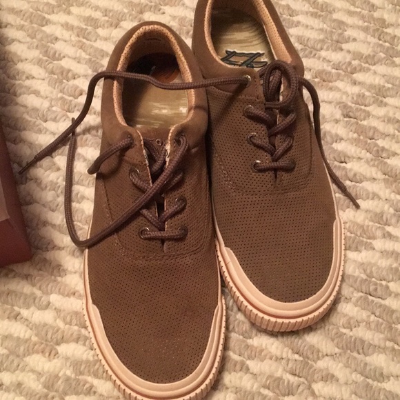 Tommy Bahama Rum Runner shoe size 8 - Picture 2 of 6